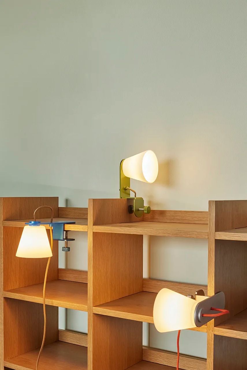 Φωτιστικό τοίχου με επιτραπέζιο εξάρτημα Hübsch Lure χρώμα: πράσινο φωτογραφία