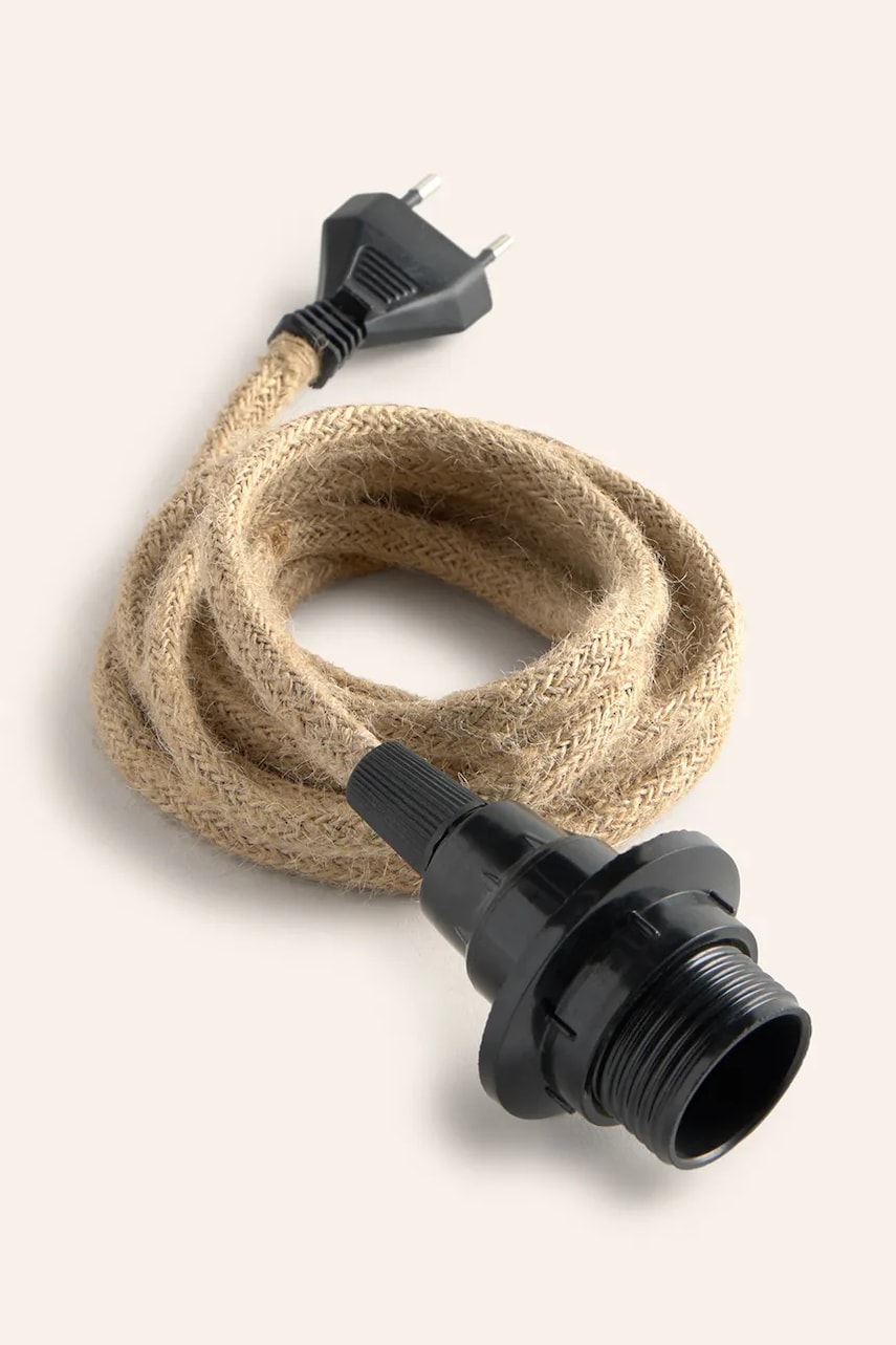 Calma House cablu cu ștecher pentru lampă Cable E27 culoarea bej Calma House cablu cu ștecher pentru lampă Cable E27 culoarea bej