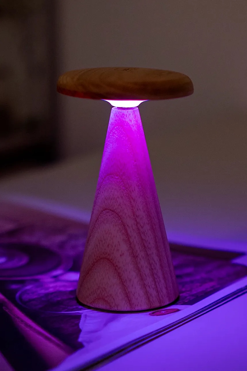 Bezdrátová stolní LED lampa Gingko Design Sylva Mini 14 cm