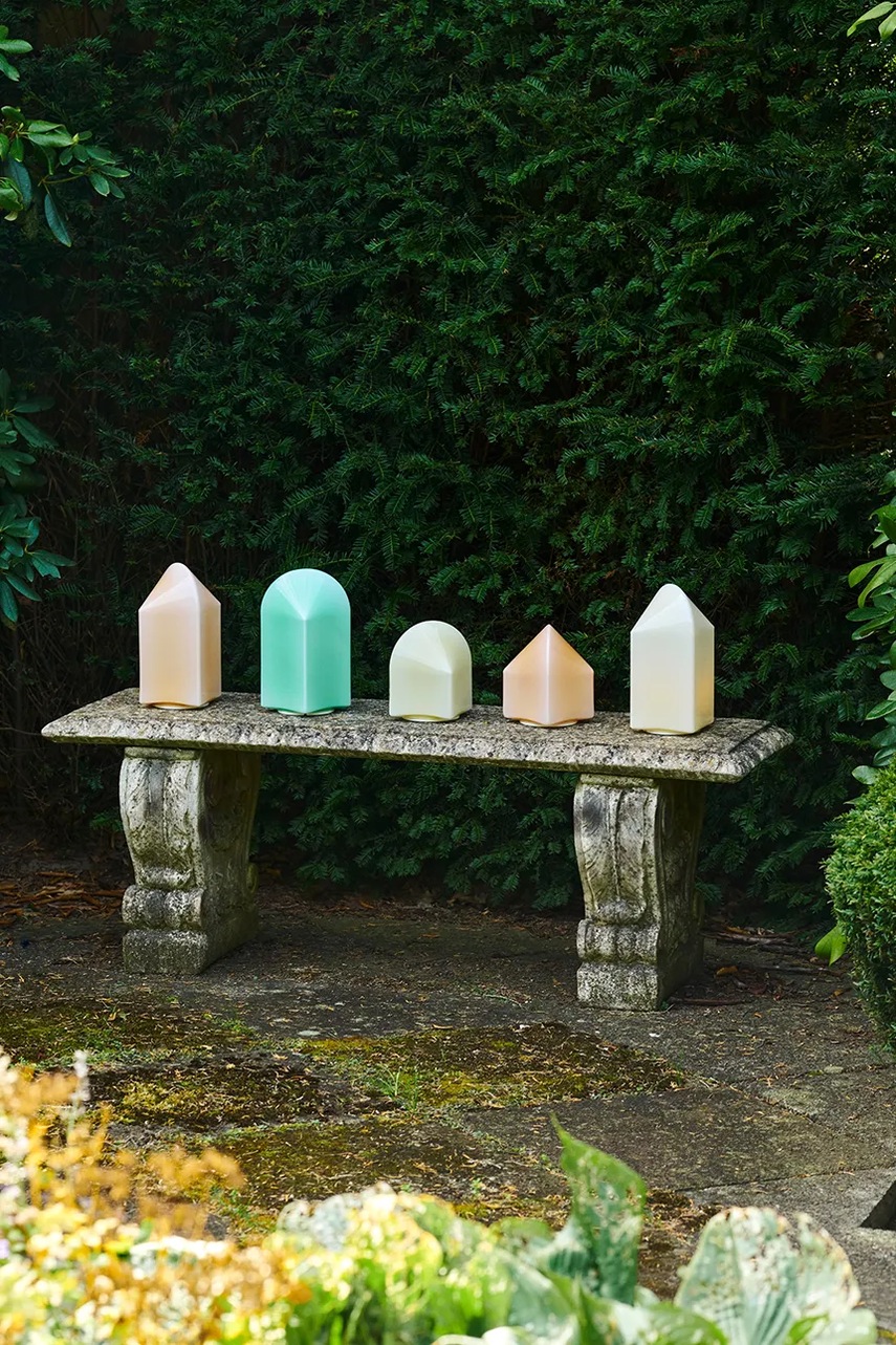 Ασύρματο επιτραπέζιο φωτιστικό led HAY 11 x 11 x 16 cm χρώμα: μπεζ φωτογραφία