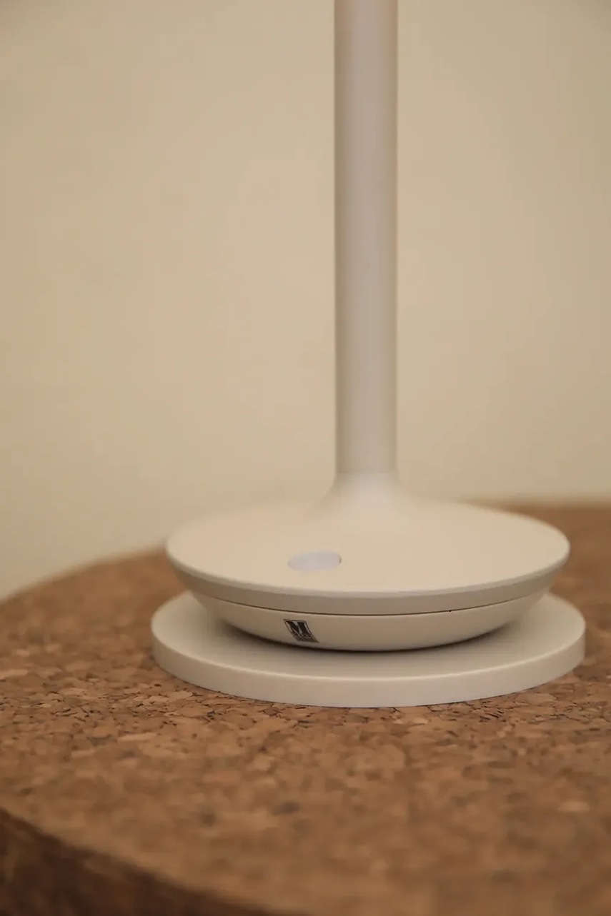 Ασύρματο επιτραπέζιο φωτιστικό led Markslöjd Petit 20 x 10 cm φωτογραφία