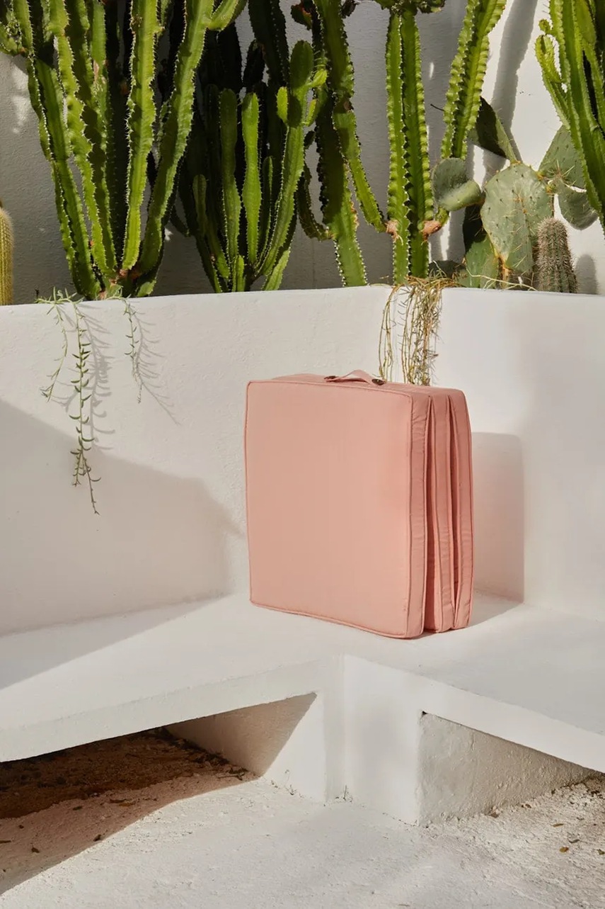 Μαξιλάρι δαπέδου Cloud χρώμα: ροζ φωτογραφία