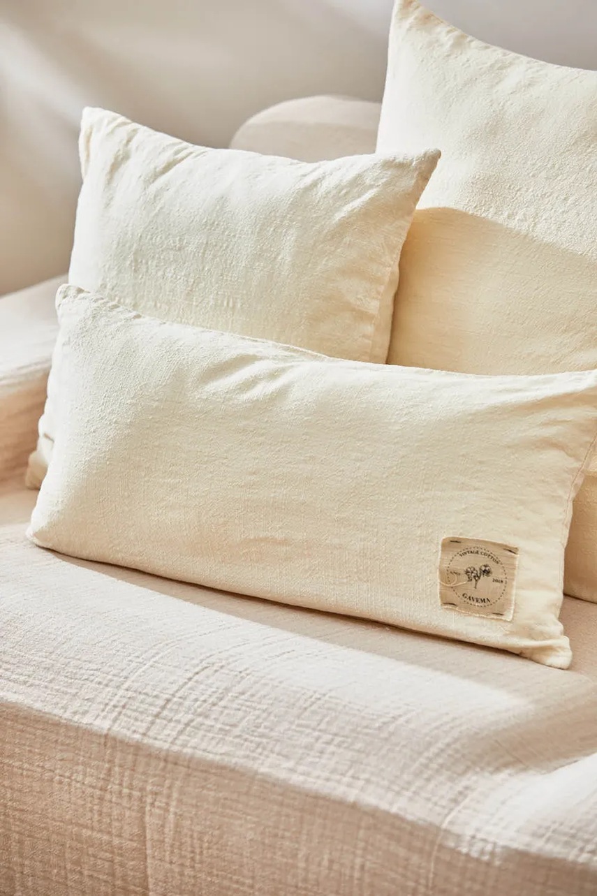 Βαμβακερή μαξιλαροθήκη Calma House Gavema 30 x 60 cm χρώμα: μπεζ φωτογραφία