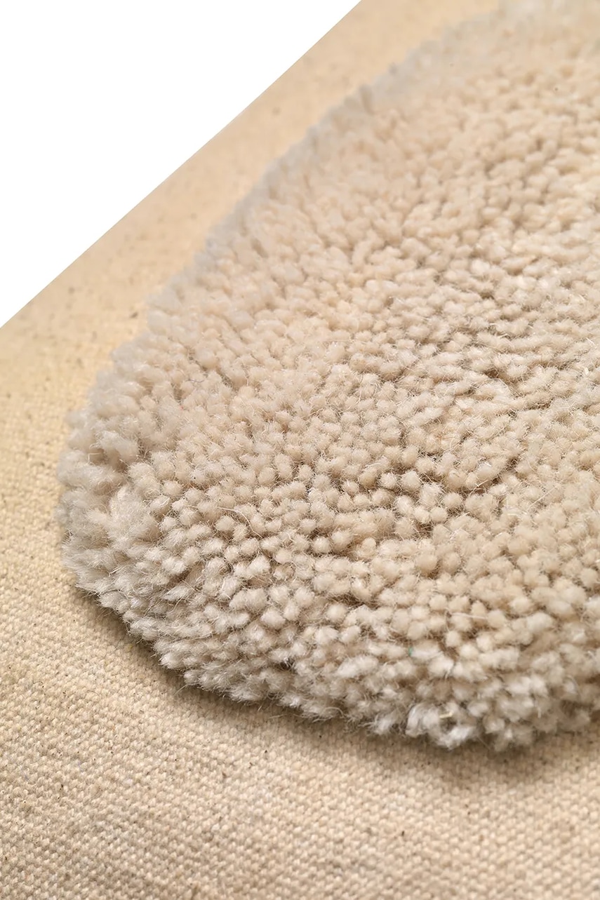 Декоративная подушка ferm LIVING Lay цвет бежевый Декоративная подушка ferm LIVING Lay цвет бежевый