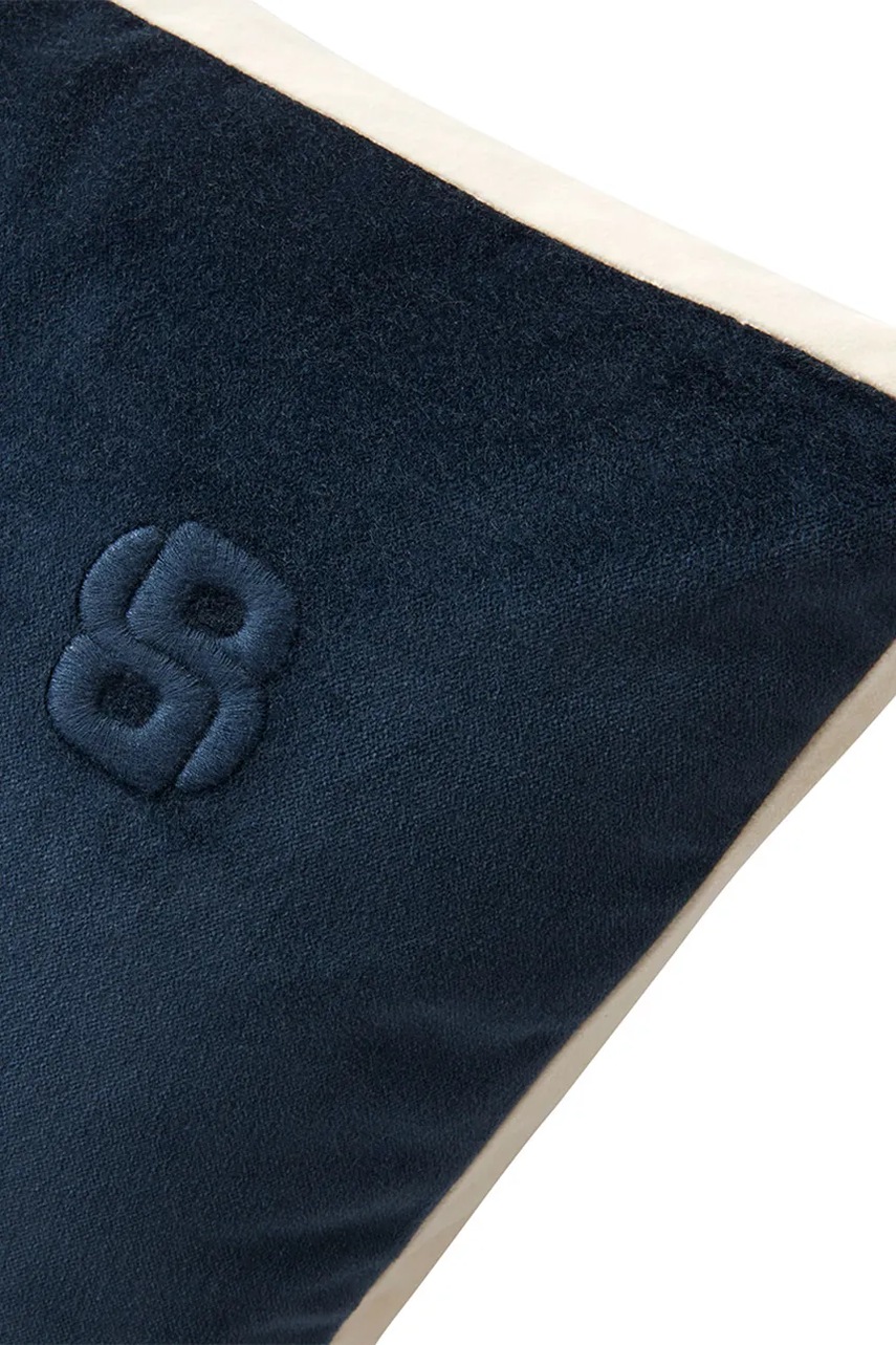 Μαξιλαροθήκη από βαμβάκι BOSS BVELVET Midnight 43 x 43 cm φωτογραφία