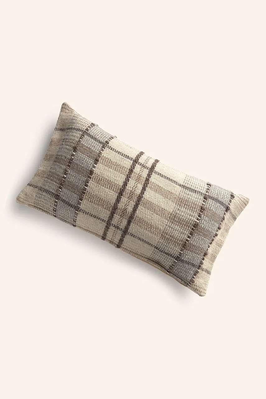 Calma House față de pernă decorativă cu lână Montana 30 x 60 cm