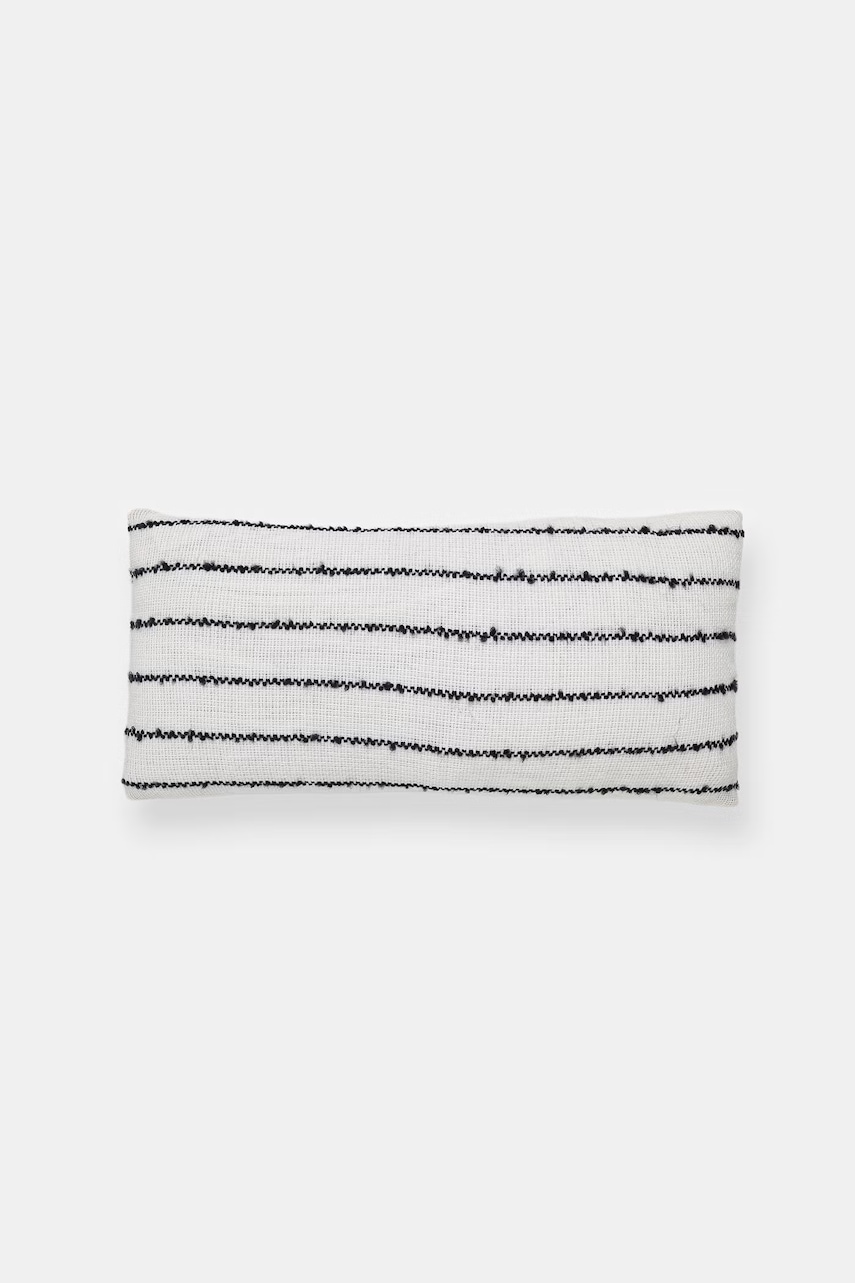 E-shop Inne povlak na polštář s dekorací z bavlny 30 x 60 cm
