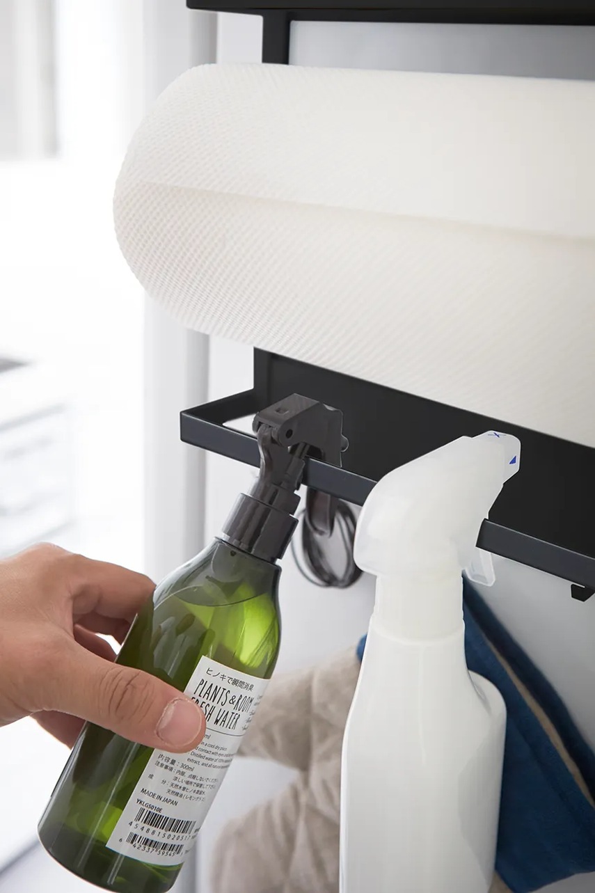 Μαγνητικό ράφι Yamazaki Tower χρώμα: μαύρο φωτογραφία