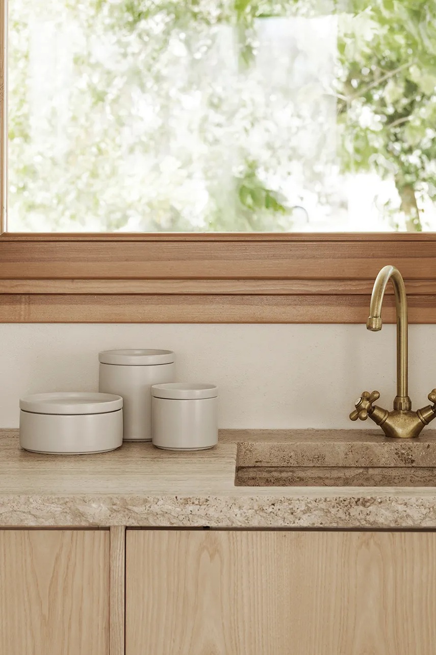 Δοχείο με καπάκι Blomus Pilar M/13 x 12 cm φωτογραφία