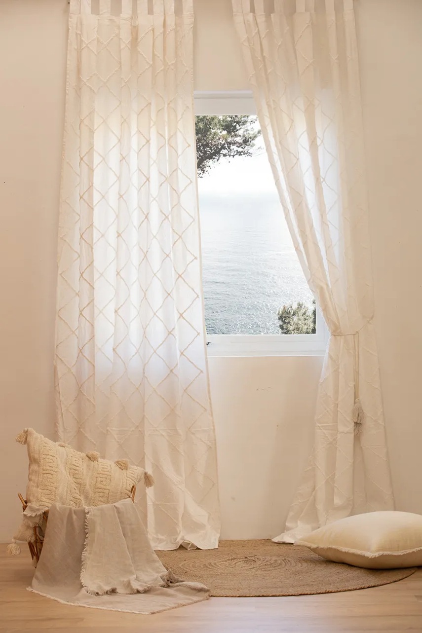 Διακοσμητική κουρτίνα Calma House Royal 140 x 280 cm χρώμα: άσπρο φωτογραφία