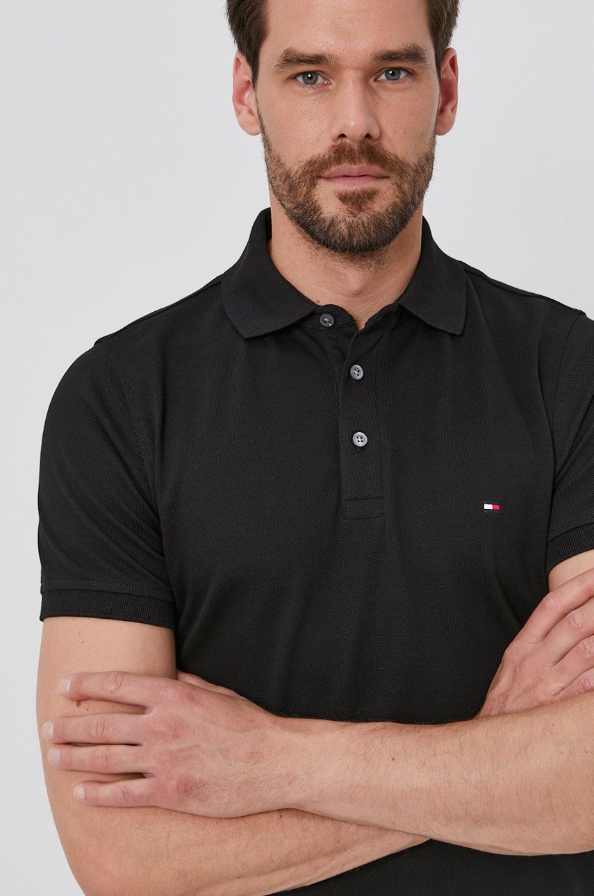 Levně Polo tričko Tommy Hilfiger pánské, černá barva, hladké, MW0MW17771