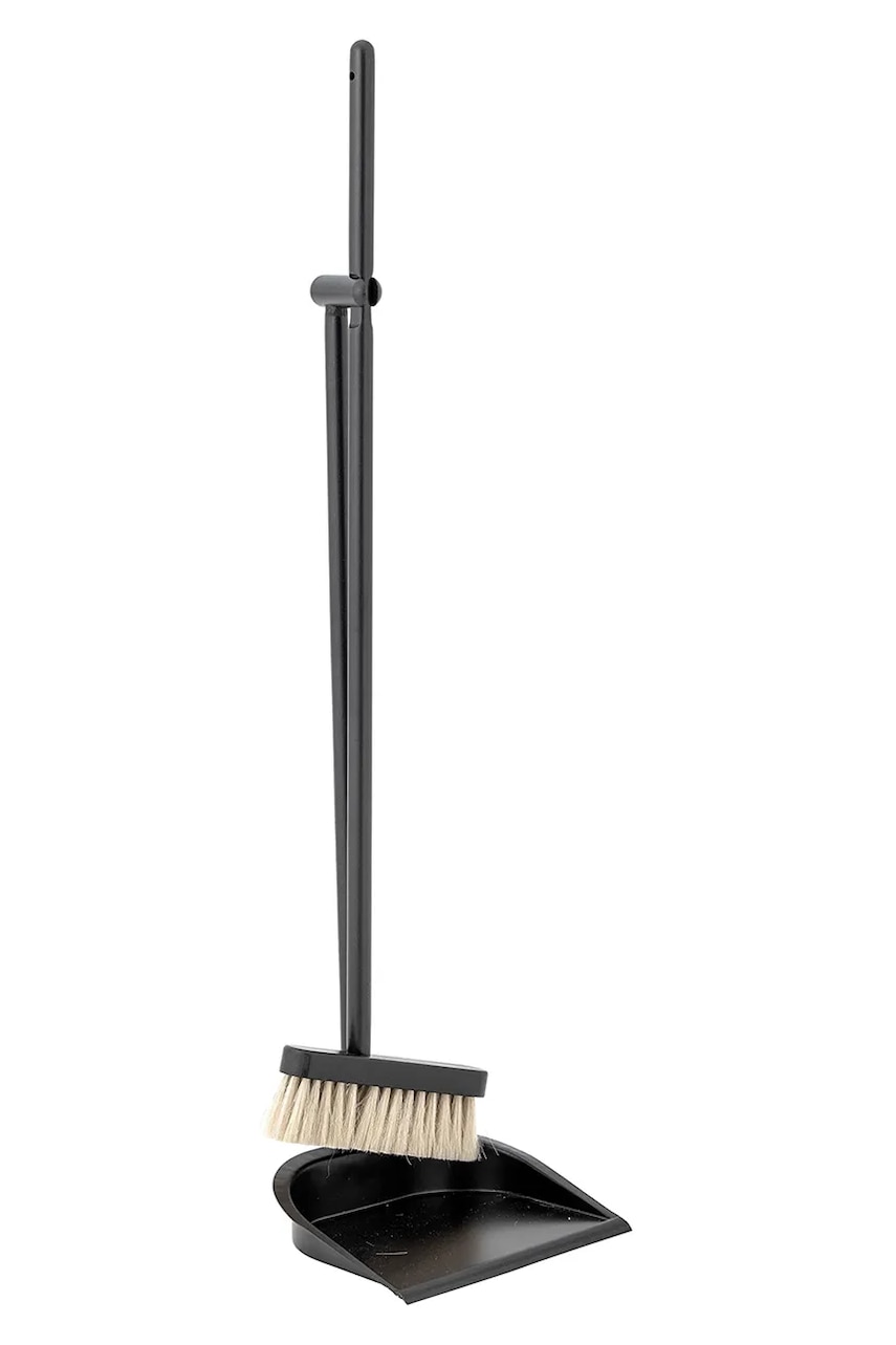 Bloomingville mătură și făraș de praf Cleaning Dustpan & Broom culoarea negru