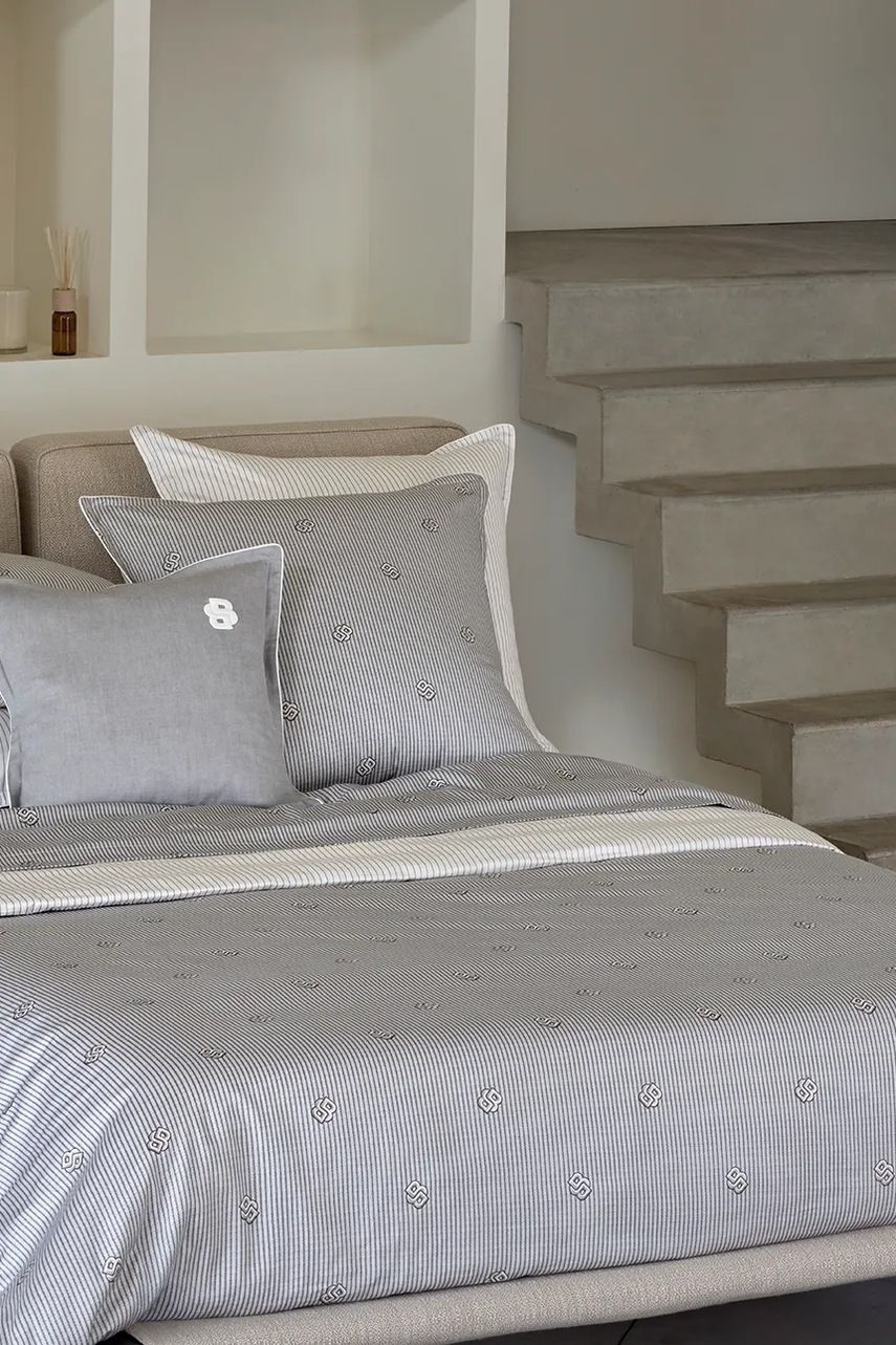 Βαμβακερή μαξιλαροθήκη BOSS DOUBLEB 65 x 65 cm φωτογραφία