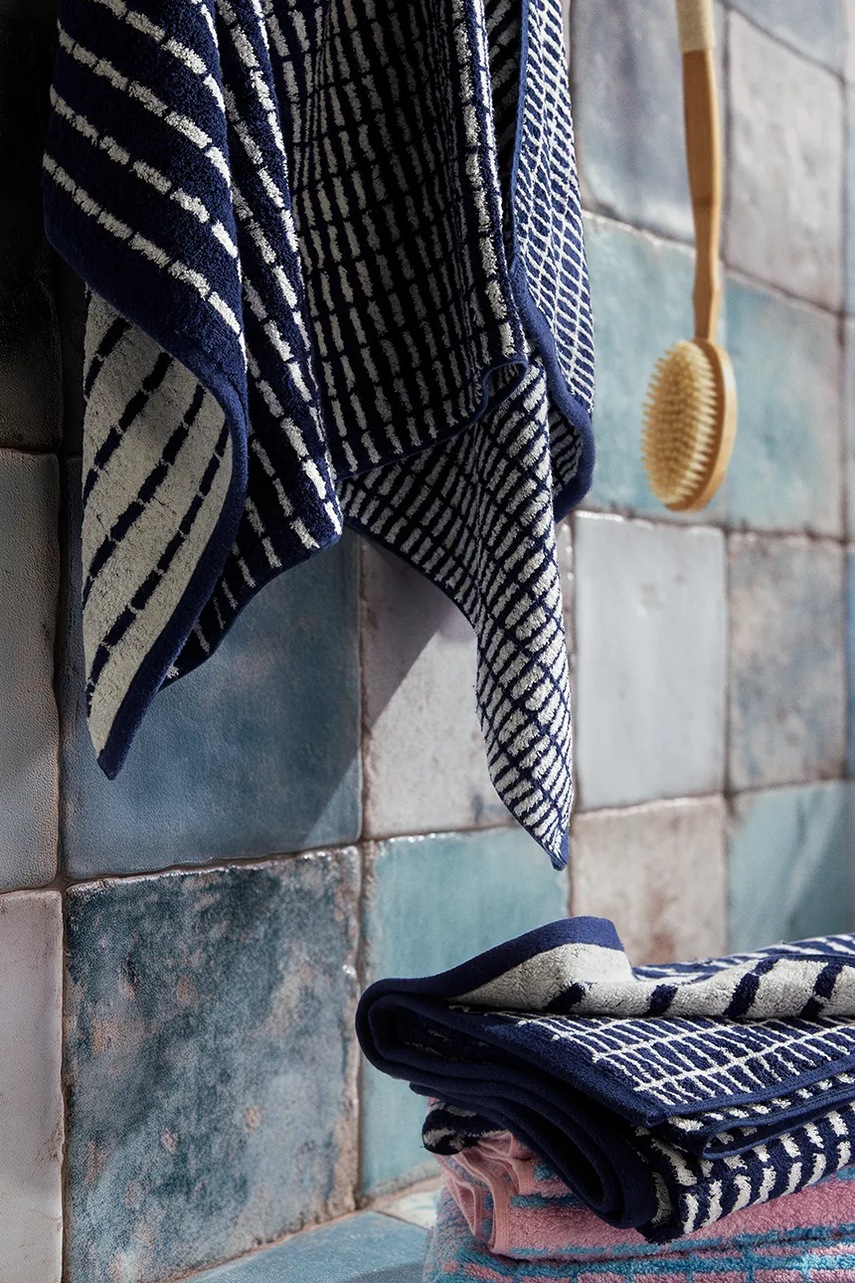 Βαμβακερή πετσέτα Juna 50 x 100 cm χρώμα: μπλε φωτογραφία