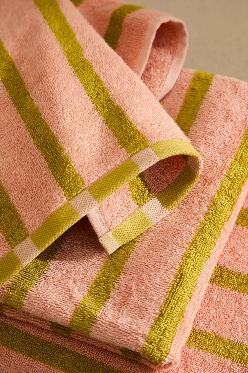 Μεσαία βαμβακερή πετσέτα Calma House 90 x 150 cm φωτογραφία