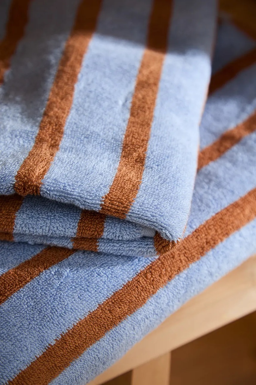 Μεσαία βαμβακερή πετσέτα Calma House 90 x 150 cm φωτογραφία