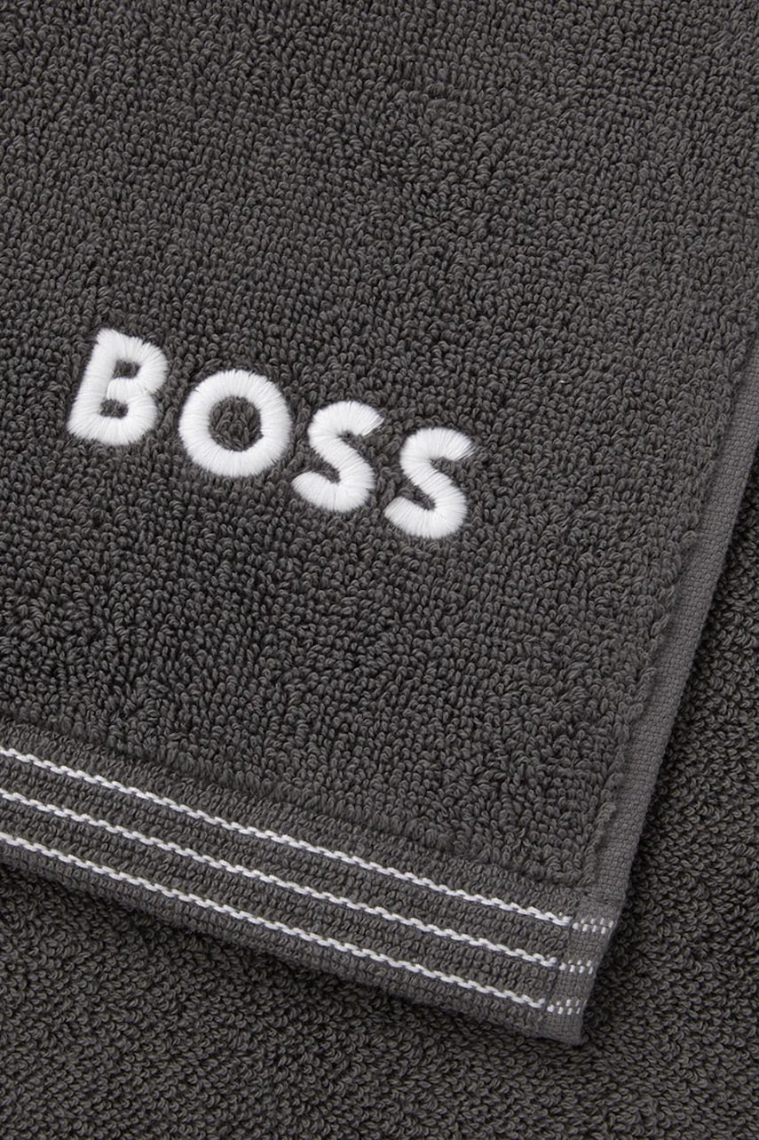 Stredný bavlnený uterák BOSS EDGE Graphite 70 x 140 cm