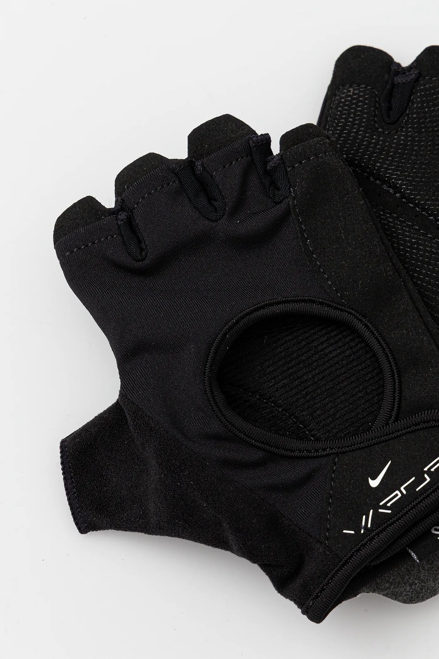 Перчатки Nike цвет чёрный N.101.0673.091