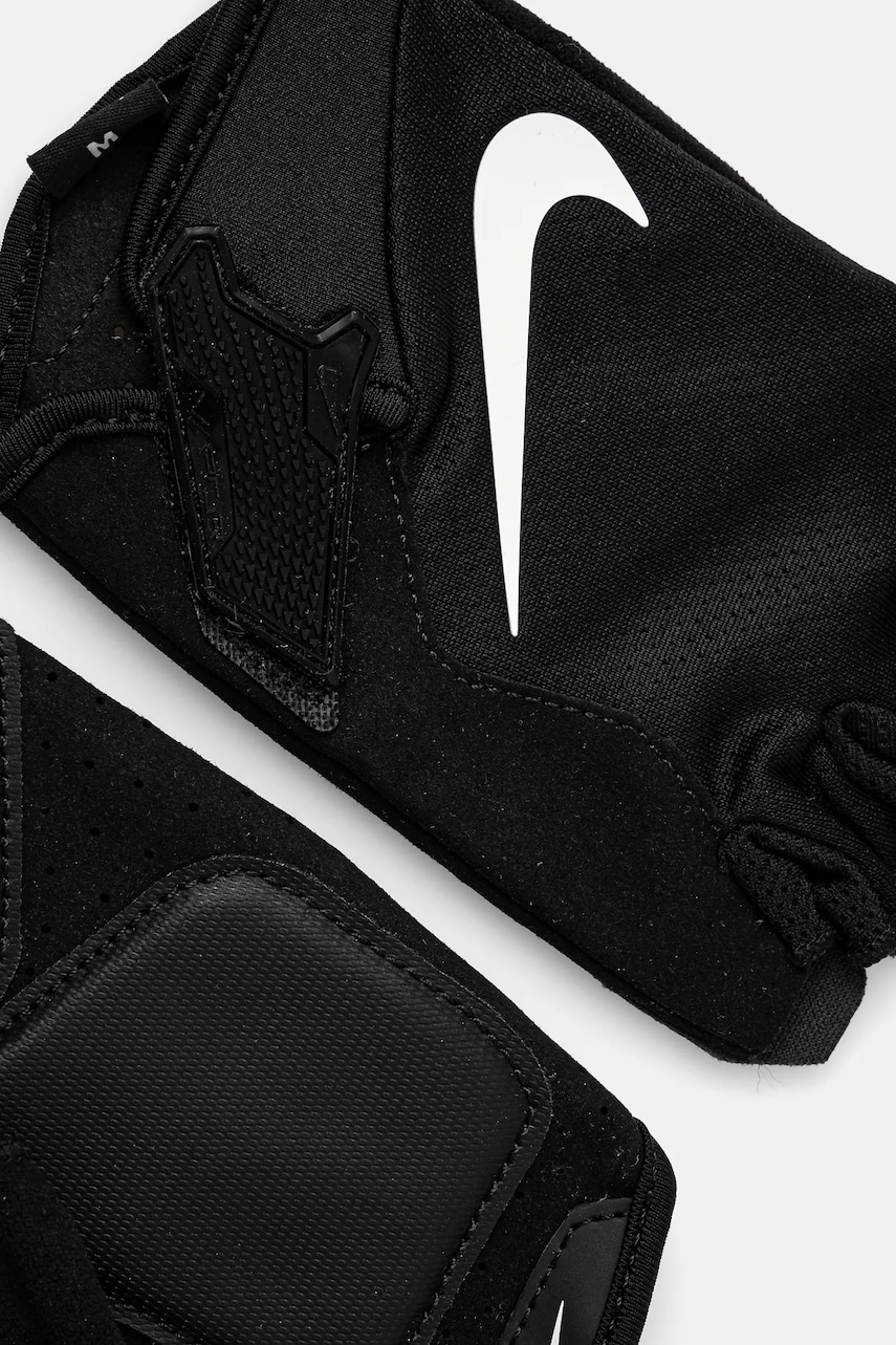 Перчатки Nike цвет черный N.101.0674.091 Перчатки Nike цвет черный N.101.0674.091
