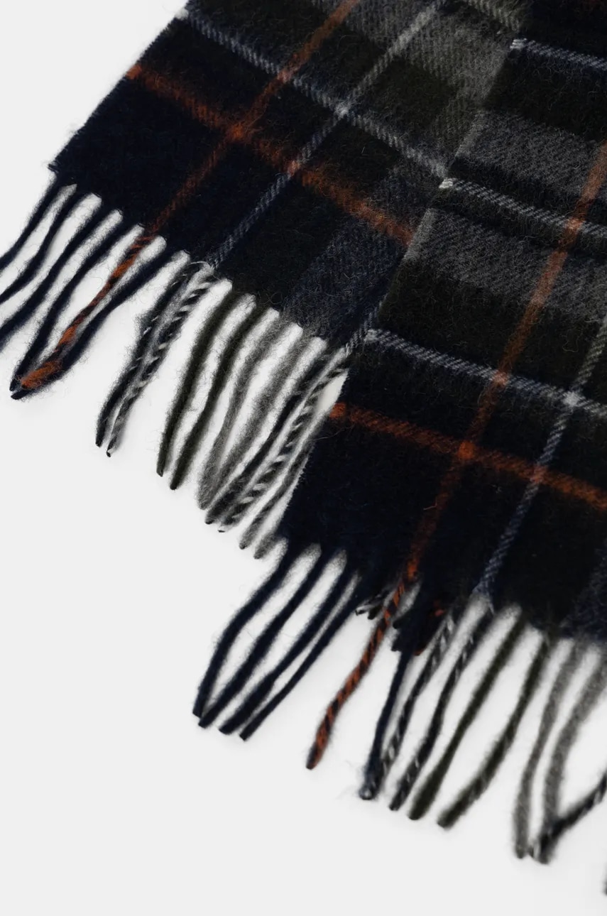 Шерстяной шарф Barbour цвет синий узорный USC0137 Шерстяной шарф Barbour цвет синий узорный USC0137