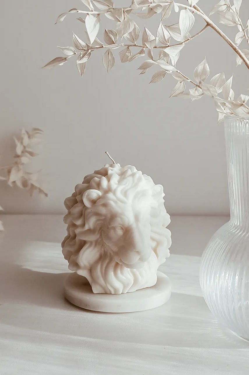 Διακοσμητικό κερί Temida Lion 515 g χρώμα: μπεζ φωτογραφία