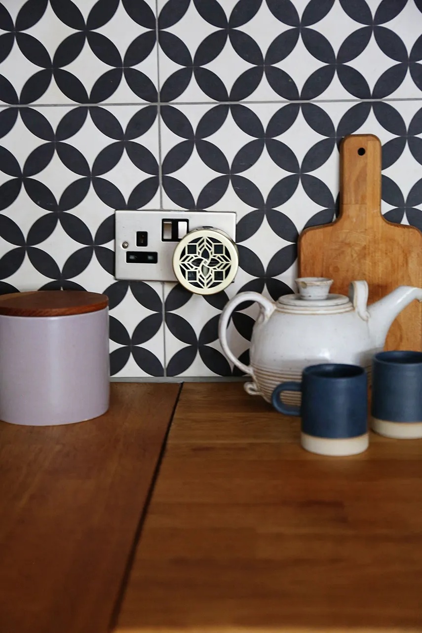 Αρωματικός διαχυτής τοίχου Max Benjamin True Lavender 15 ml φωτογραφία