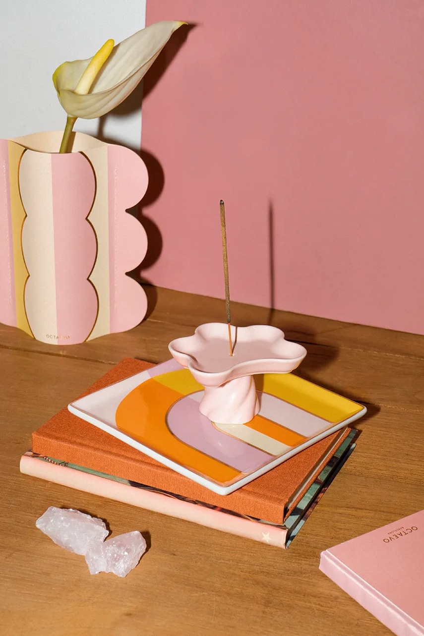 Θυμιατοθήκη για αρωματικά στικ Octaevo Templo 8 x 9 x 5 cm χρώμα: ροζ φωτογραφία