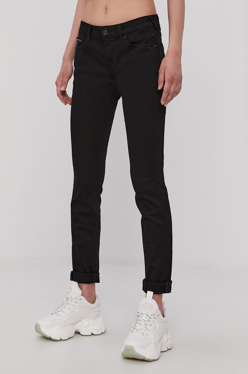 Džíny Tommy Jeans dámské, medium waist - černá -  90% Bavlna
