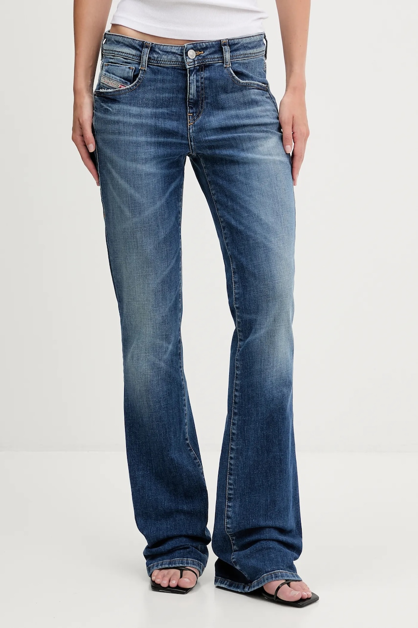 Diesel jeans 1969 D-EBBEY L.32 high waist, A11003.09J33