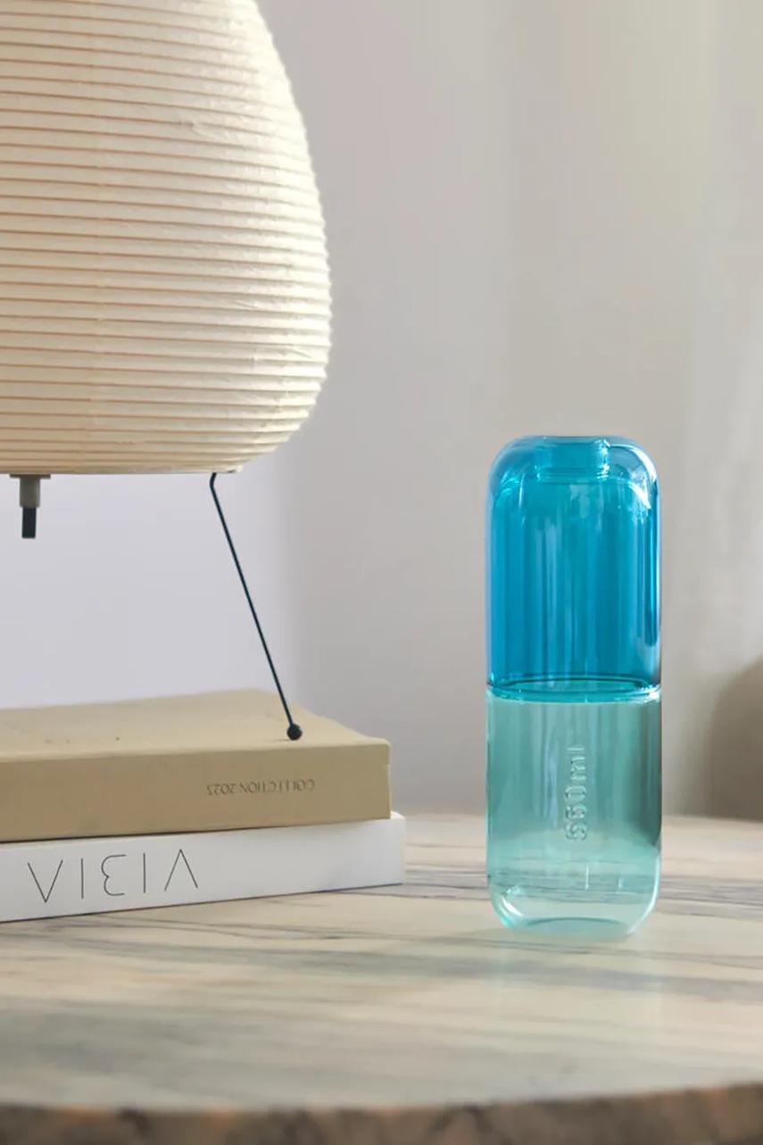 Láhev a sklenice na vodu Balvi Water Pill 550 ml (obrázek 6)