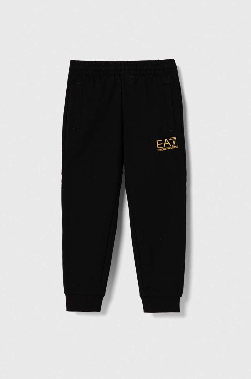 

Детские хлопковые штаны EA7 Emporio Armani цвет чёрный с принтом
