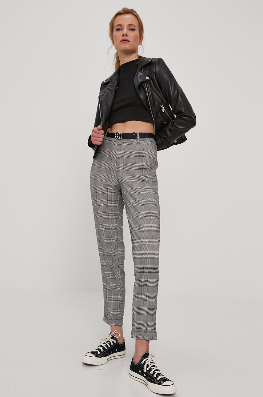 

Брюки Vero Moda женские цвет чёрный прямое средняя посадка