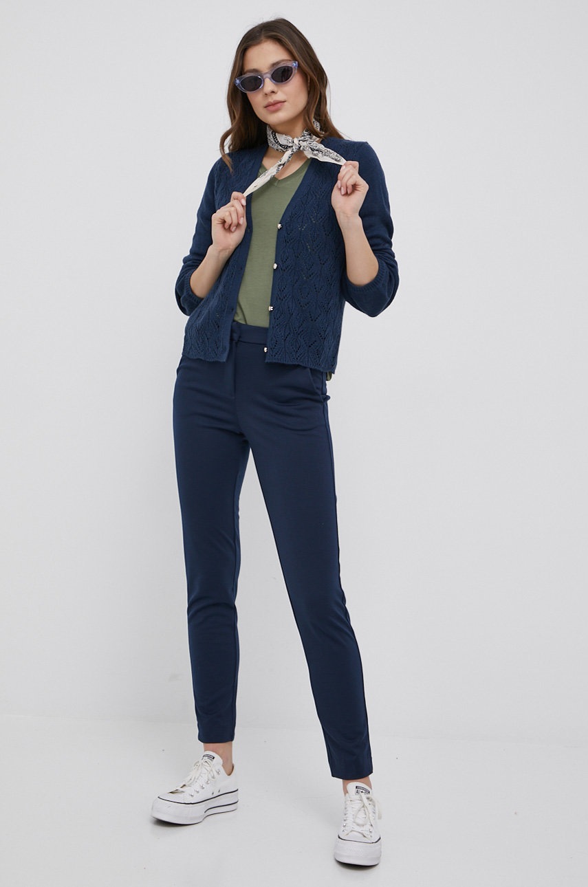 

Штани Vero Moda жіночі колір синій облягаюче середня посадка