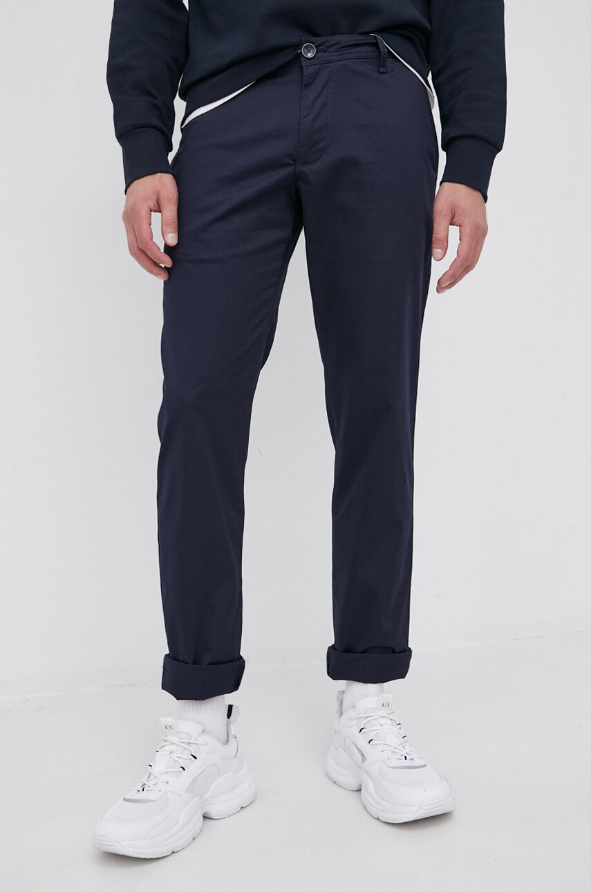Armani exchange pantaloni bărbați, culoarea albastru marin, cu fason chinos