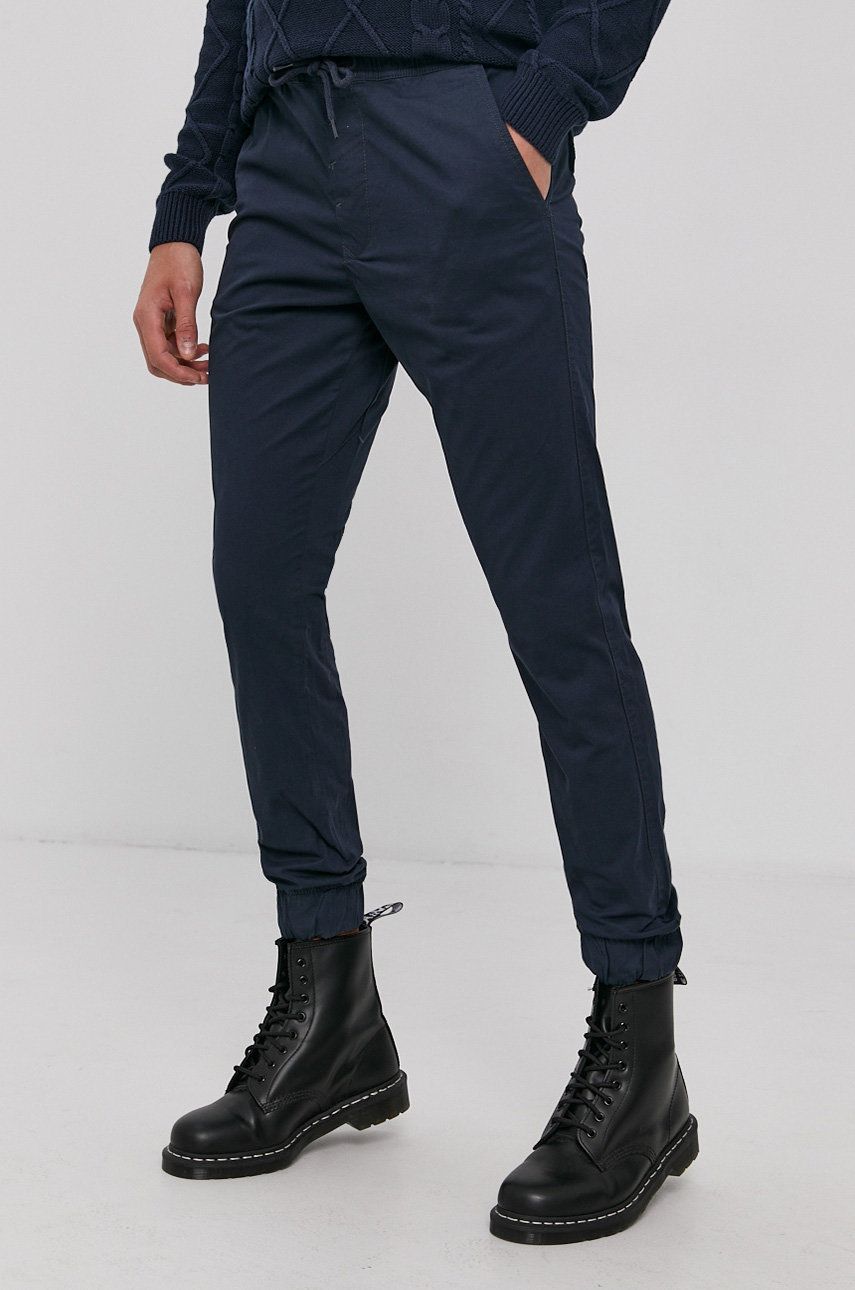 !SOLID Pantaloni bărbați, culoarea albastru marin, jogger 2022 ❤️ Pret Super answear imagine noua 2022