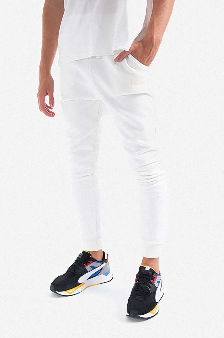 Alpha Industries pantaloni de trening din bumbac culoarea alb, cu imprimeu 118366.626-white