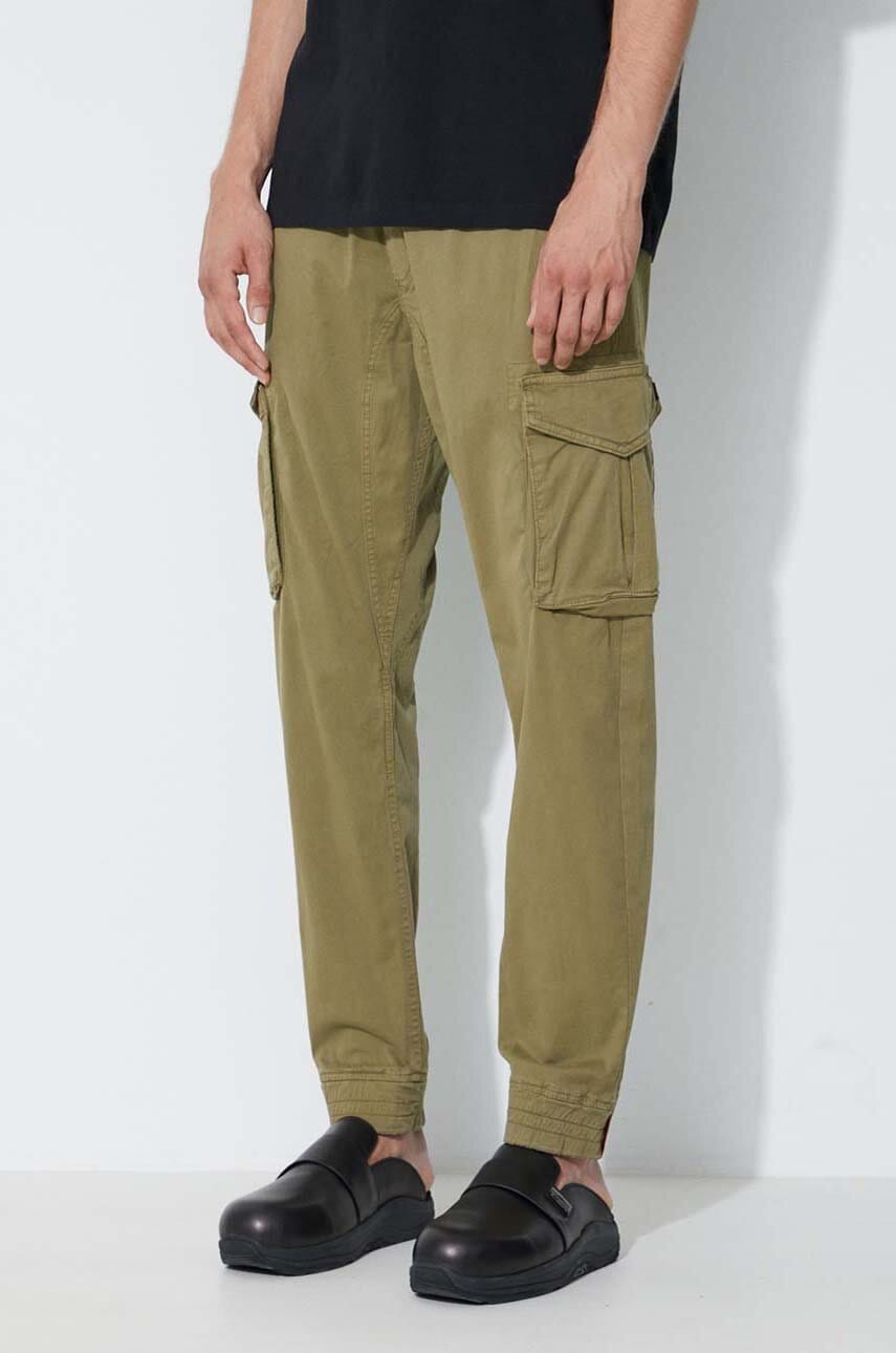 Alpha Industries pantaloni bărbați, culoarea verde, cu fit cargo