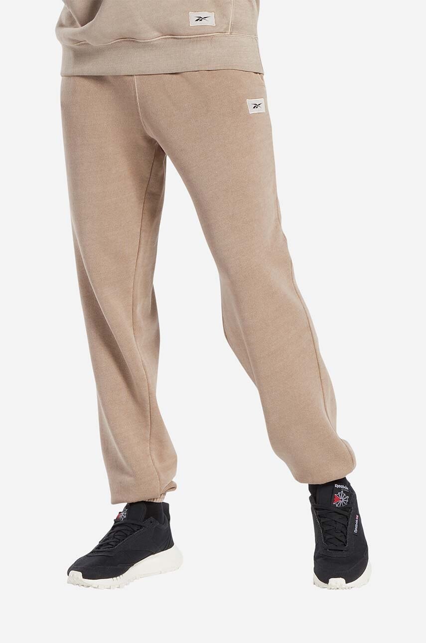 Reebok Classic pantaloni de trening din bumbac Natural Dye FT culoarea bej, neted HT8197-beige