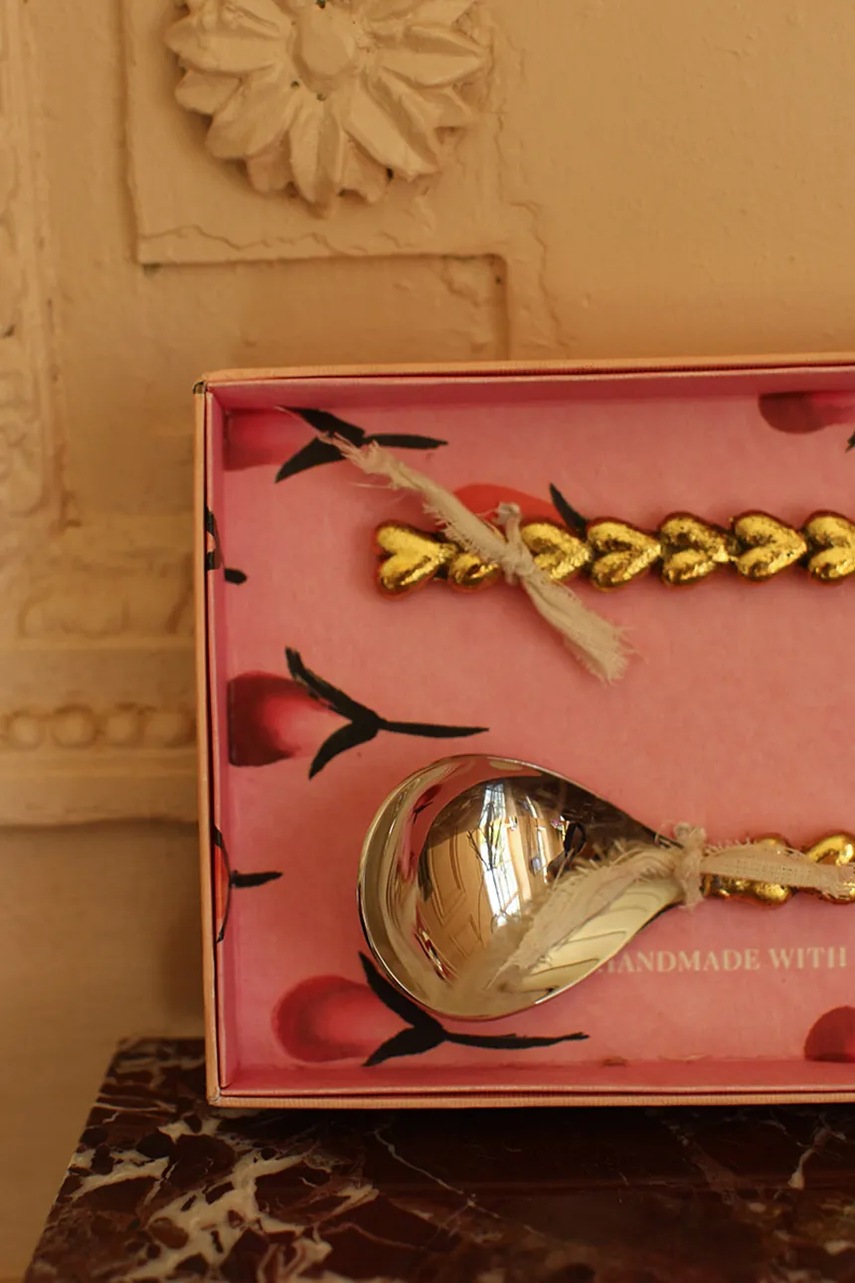 Κουτάλια σαλάτας Doing Goods Holly Heart 25 x 5,5 x 2,5 cm χρώμα: κίτρινο φωτογραφία