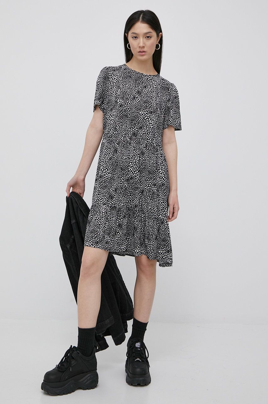 Vila rochie culoarea negru, mini, evazati imagine reduceri black friday 2021 answear.ro