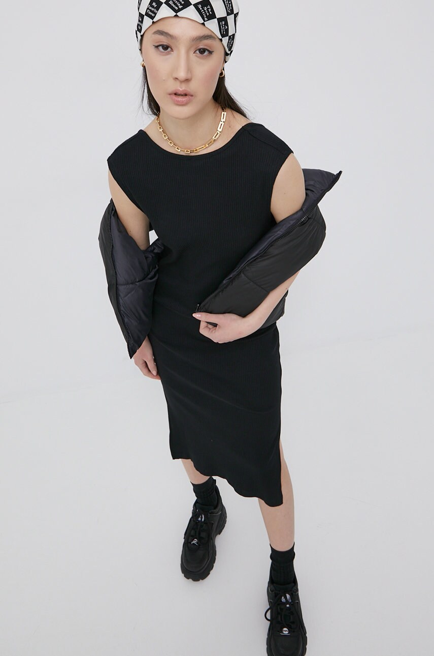 Noisy may rochie culoarea negru, mini, mulata
