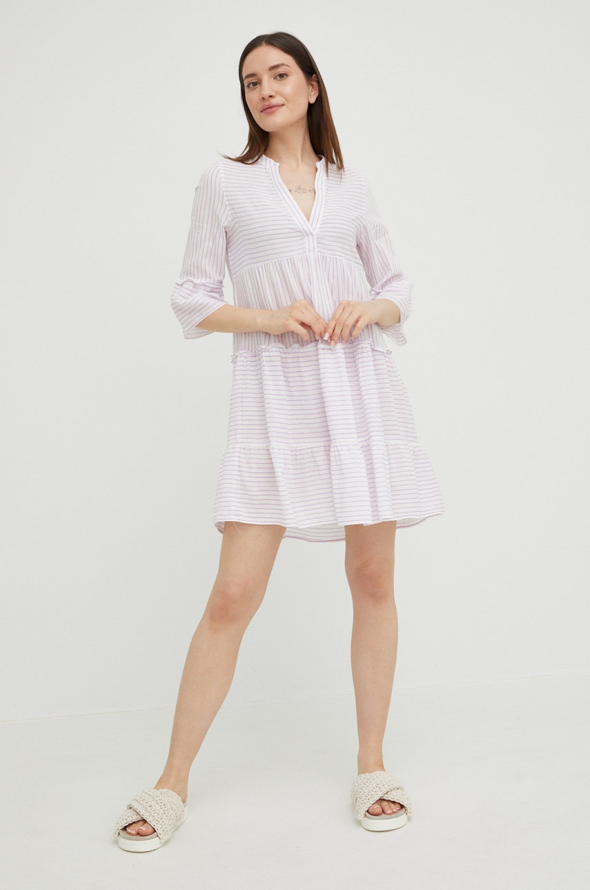 

Хлопковое платье Vero Moda цвет белый mini расклешённая