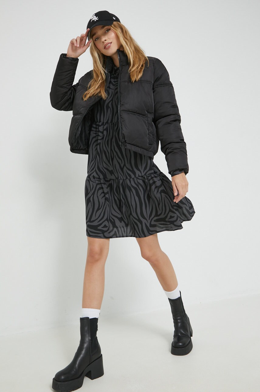 

Платье JDY цвет чёрный mini oversize