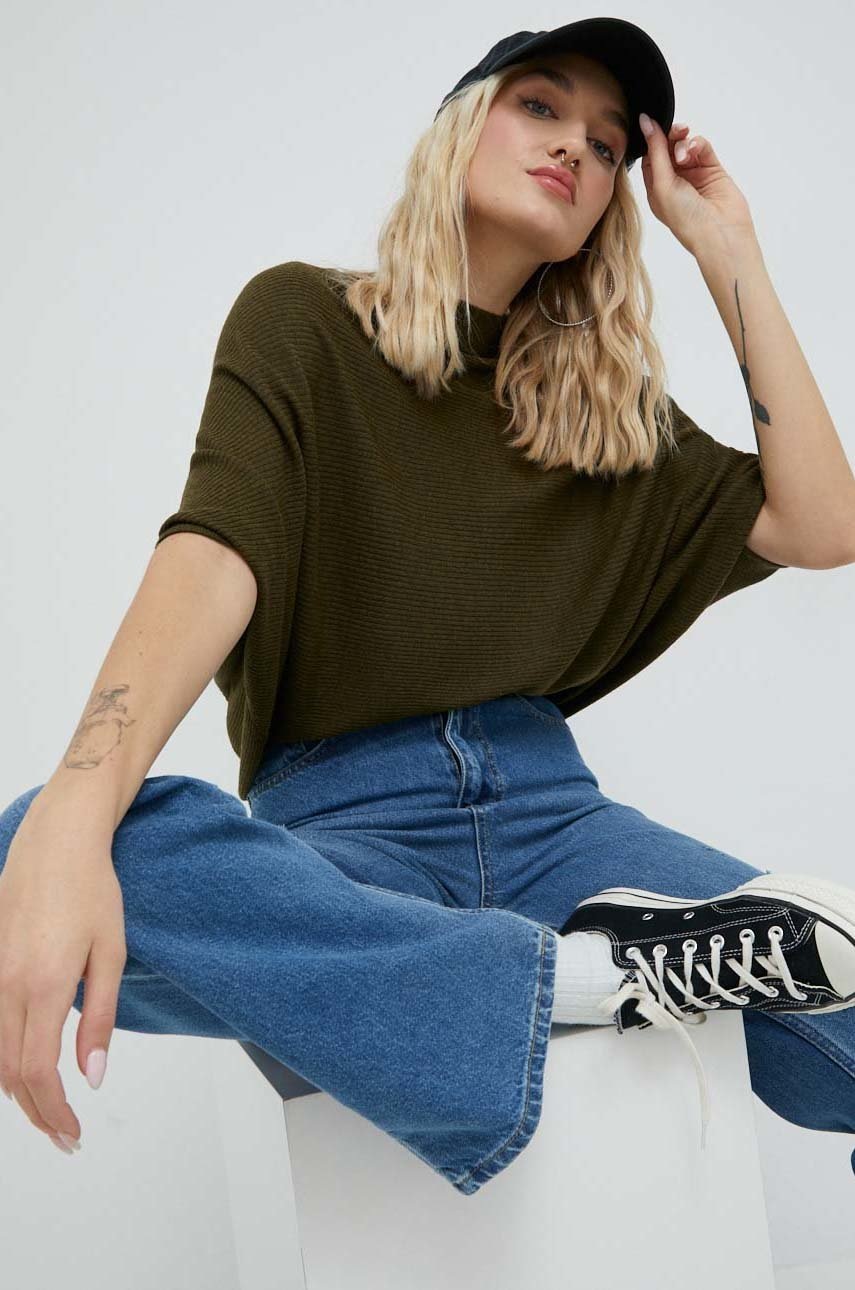 

Пуловер Jdy дамски в зелено от лека материя, Зелен