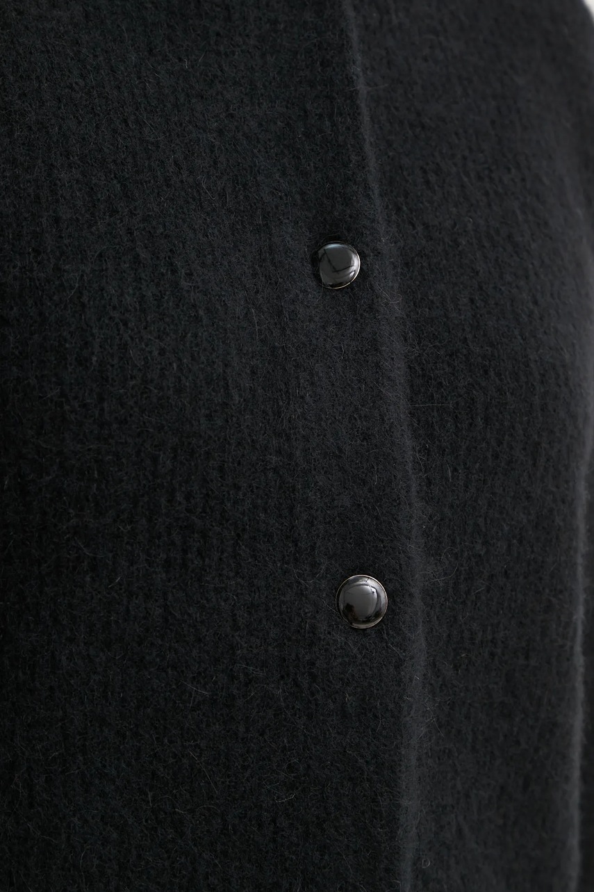 Μάλλινη ζακέτα Gestuz χρώμα: μαύρο φωτογραφία