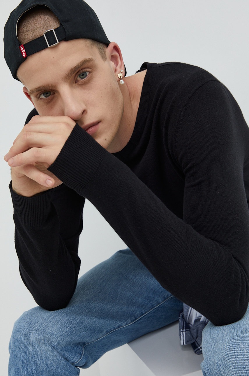 

Свитер Jack & Jones мужской цвет чёрный лёгкий