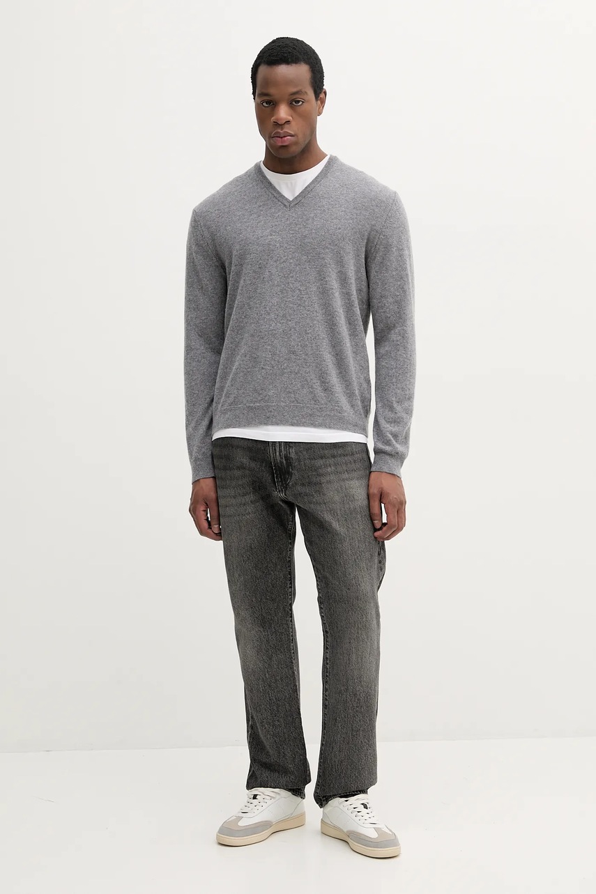 Шерстяной свитер цвет серый  1002U4407
