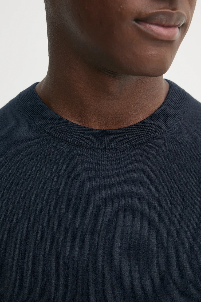 Μάλλινο πουλόβερ Filippa K ανδρικό, χρώμα: ναυτικό μπλε, 28928 φωτογραφία