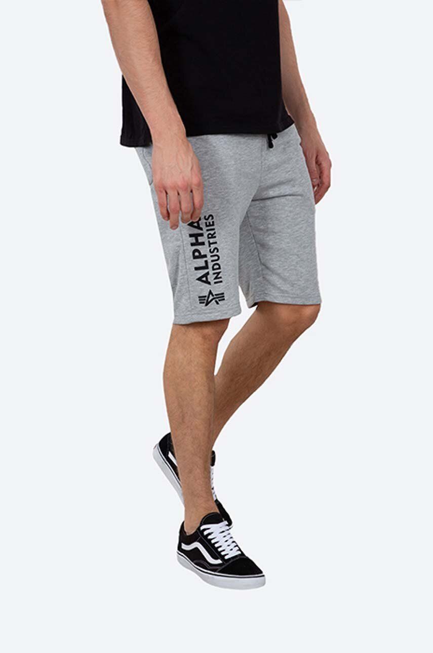 Alpha Industries pantaloni scurți Basic barbati, culoarea gri 116364.17-grey