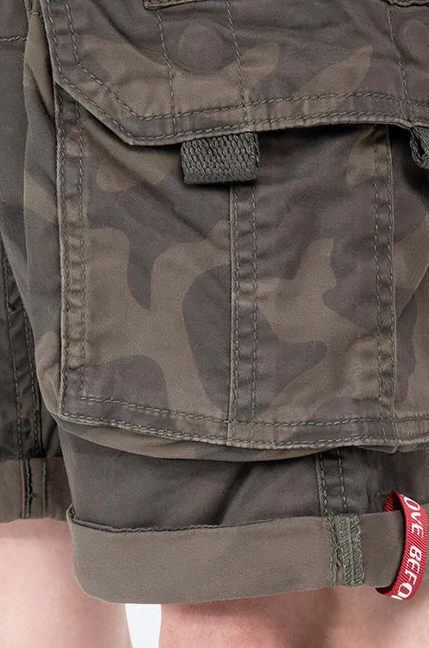 Σορτς Alpha Industries χρώμα πράσινο 196201.415 φωτογραφία